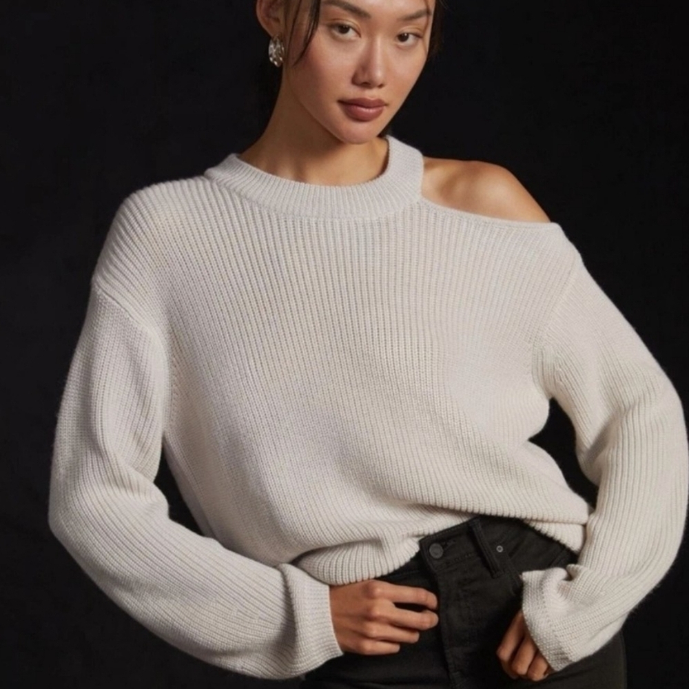 Velvet by Graham & Spencer Elise Engineered Stitches Asymmetrical Cut-Out XS